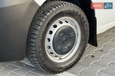 Грузовой фургон Renault Master 2023 в Дубно