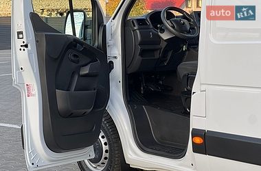 Грузовой фургон Renault Master 2023 в Дубно