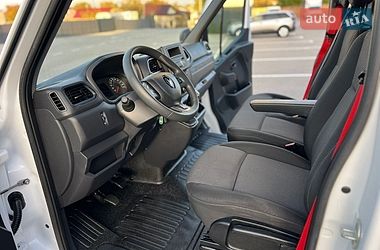 Грузовой фургон Renault Master 2023 в Дубно