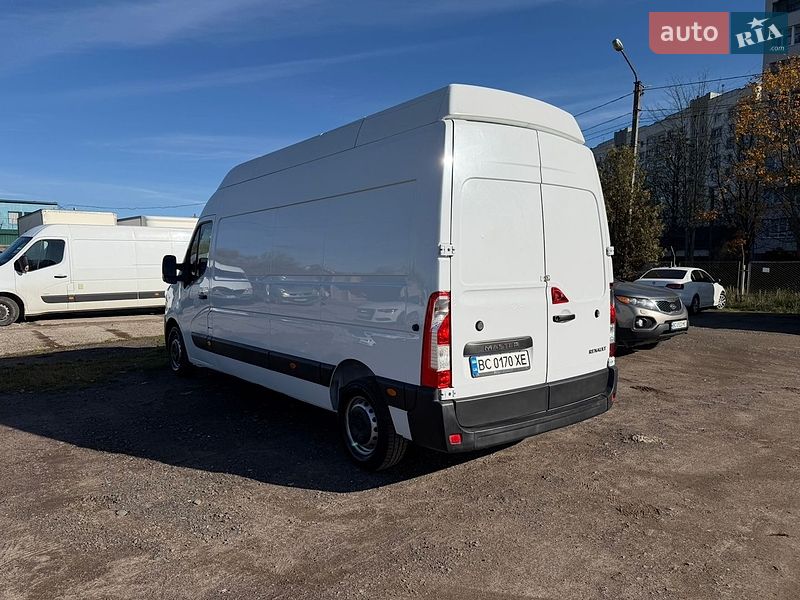 Вантажний фургон Renault Master 2022 в Львові