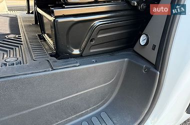 Вантажний фургон Renault Master 2022 в Львові