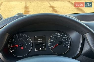Вантажний фургон Renault Master 2022 в Львові