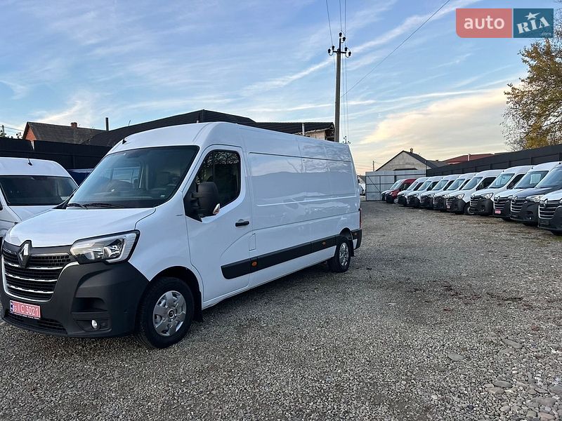 Вантажний фургон Renault Master 2021 в Хусті