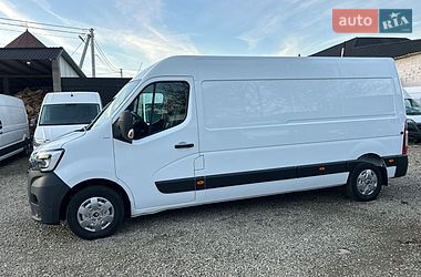 Вантажний фургон Renault Master 2021 в Хусті