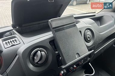 Вантажний фургон Renault Master 2019 в Бердичеві