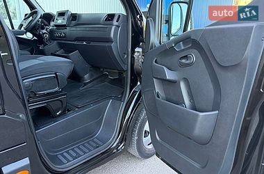 Вантажний фургон Renault Master 2022 в Хмельницькому