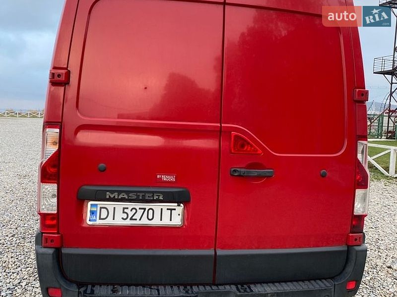 Грузопассажирский фургон Renault Master 2015 в Заречье