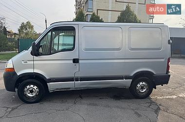 Грузовой фургон Renault Master 2005 в Умани