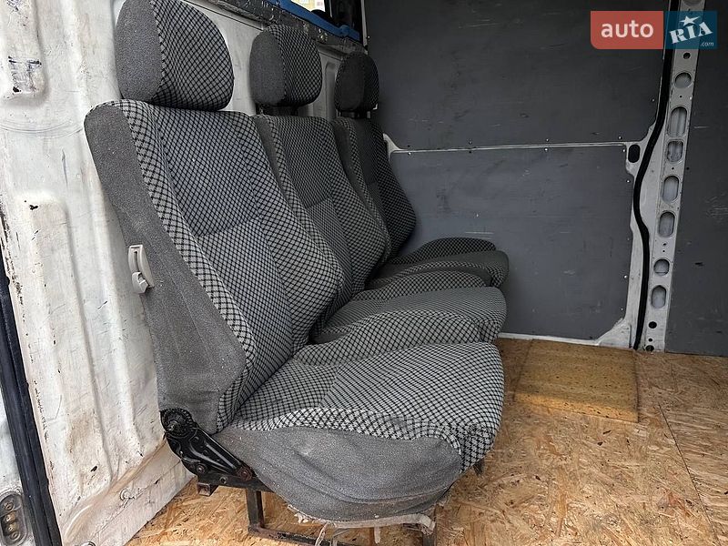 Вантажопасажирський фургон Renault Master 2008 в Києві фото 10 Вантажопасажирський фургон Renault Master 2008 в Києві