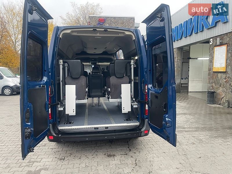 Минивэн Renault Master 2016 в Луцке