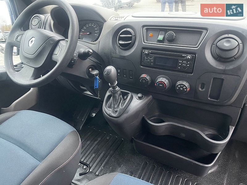 Минивэн Renault Master 2016 в Луцке