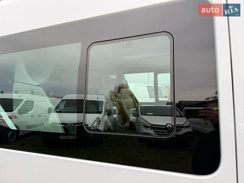 Грузопассажирский фургон Renault Master 2019 в Дубно
