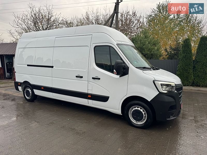 Грузовой фургон Renault Master 2022 в Луцке