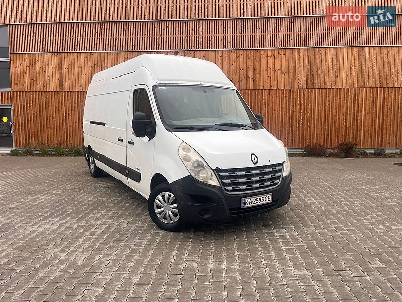 Грузовой фургон Renault Master 2012 в Винниках