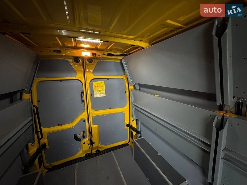 Грузовой фургон Renault Master 2021 в Виннице