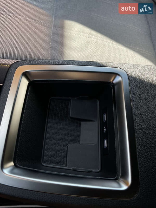 Внедорожник / Кроссовер Renault Megane E-Tech Electric 2022 в Мукачево