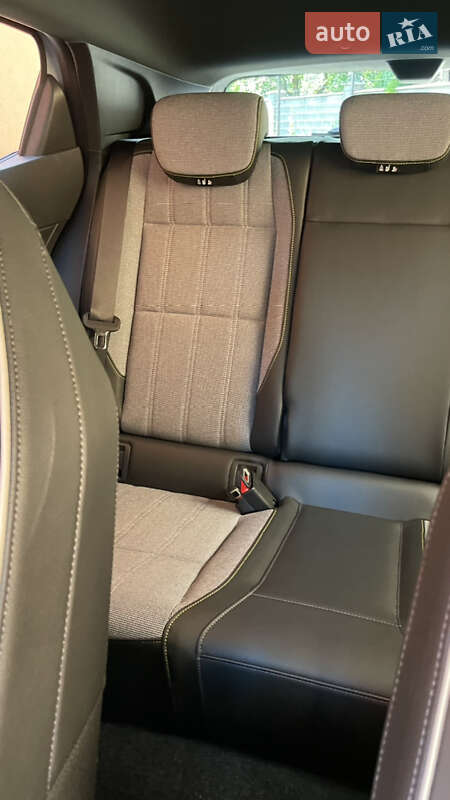 Внедорожник / Кроссовер Renault Megane E-Tech Electric 2022 в Мукачево