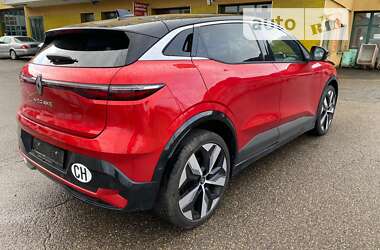 Внедорожник / Кроссовер Renault Megane E-Tech Electric 2023 в 