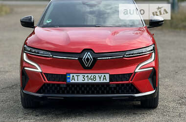 Внедорожник / Кроссовер Renault Megane E-Tech Electric 2022 в Долине