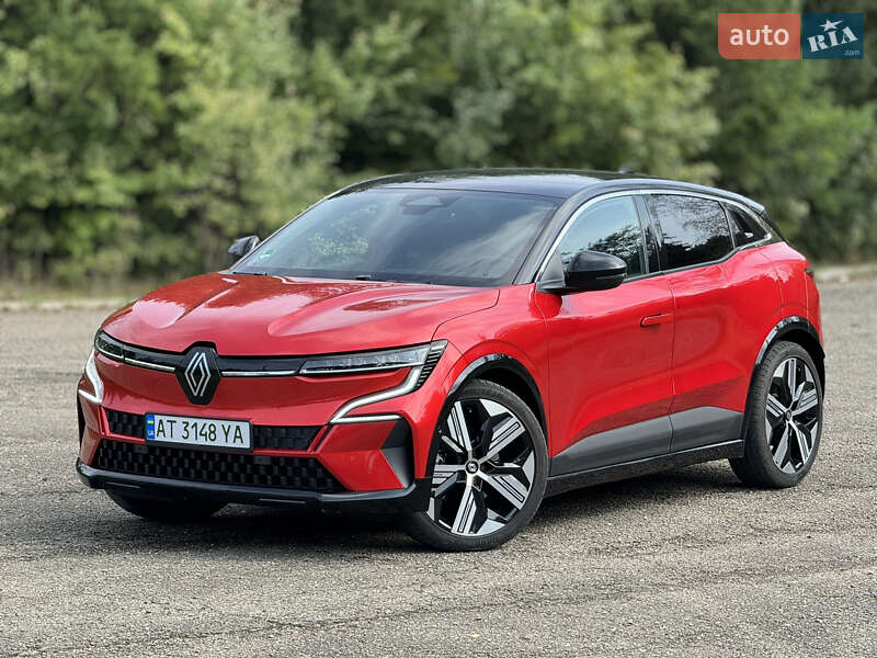 Внедорожник / Кроссовер Renault Megane E-Tech Electric 2022 в Долине