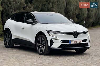 Внедорожник / Кроссовер Renault Megane E-Tech Electric 2023 в Самборе