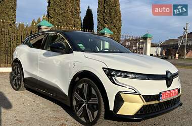 Внедорожник / Кроссовер Renault Megane E-Tech Electric 2023 в Дубно