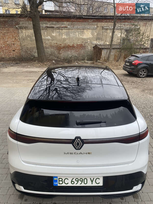 Позашляховик / Кросовер Renault Megane E-Tech Electric 2023 в Дрогобичі