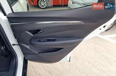 Позашляховик / Кросовер Renault Megane E-Tech Electric 2022 в 