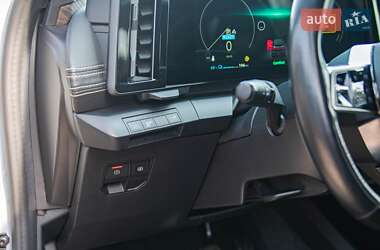Позашляховик / Кросовер Renault Megane E-Tech Electric 2022 в 