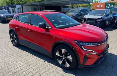 Позашляховик / Кросовер Renault Megane E-Tech Electric 2022 в Дубні