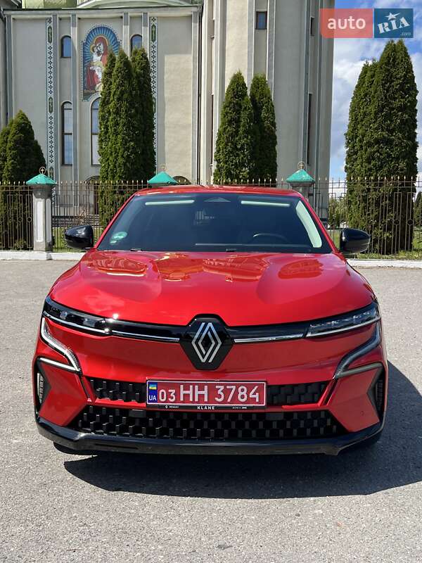 Внедорожник / Кроссовер Renault Megane E-Tech Electric 2022 в Дубно