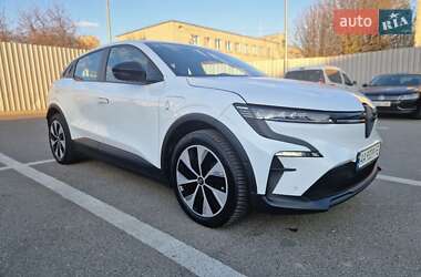 Внедорожник / Кроссовер Renault Megane E-Tech Electric 2022 в 