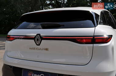 Внедорожник / Кроссовер Renault Megane E-Tech Electric 2023 в 