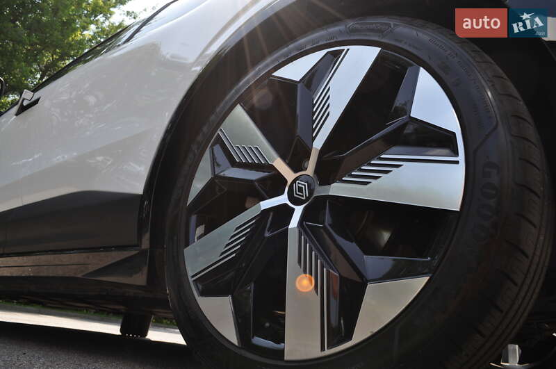 Внедорожник / Кроссовер Renault Megane E-Tech Electric 2023 в Киеве