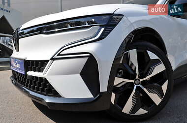 Внедорожник / Кроссовер Renault Megane E-Tech Electric 2023 в 