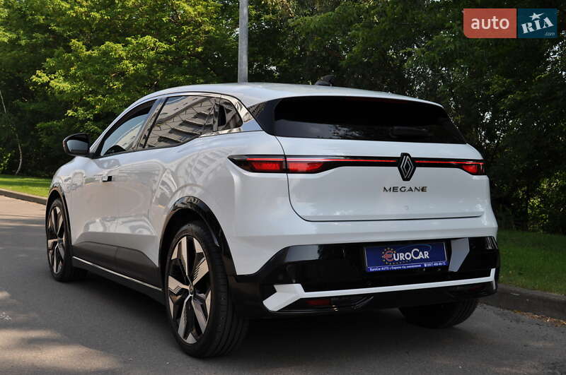 Внедорожник / Кроссовер Renault Megane E-Tech Electric 2023 в Киеве