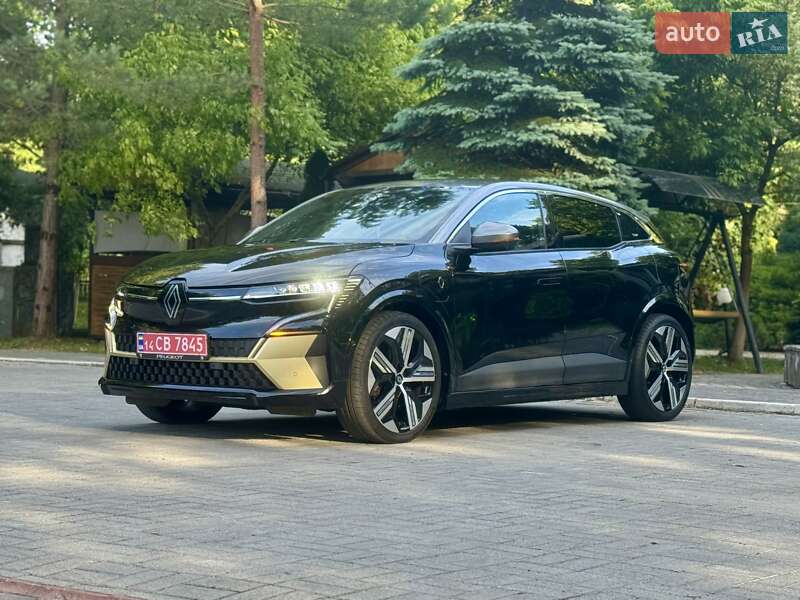 Внедорожник / Кроссовер Renault Megane E-Tech Electric 2023 в Дрогобыче