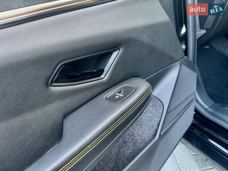 Внедорожник / Кроссовер Renault Megane E-Tech Electric 2023 в Дрогобыче