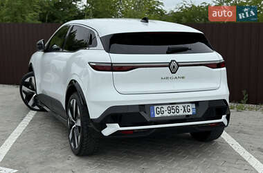 Внедорожник / Кроссовер Renault Megane E-Tech Electric 2022 в 