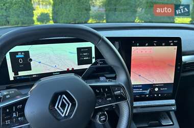Внедорожник / Кроссовер Renault Megane E-Tech Electric 2023 в 