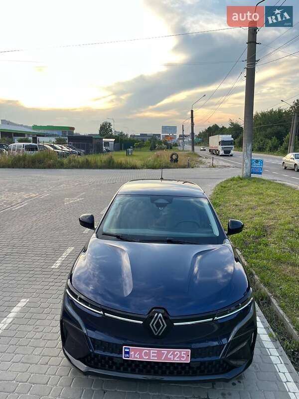 Позашляховик / Кросовер Renault Megane E-Tech Electric 2022 в Львові