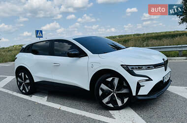 Внедорожник / Кроссовер Renault Megane E-Tech Electric 2022 в 