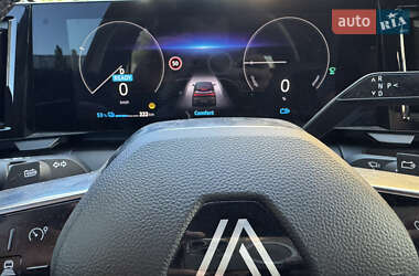 Внедорожник / Кроссовер Renault Megane E-Tech Electric 2023 в 