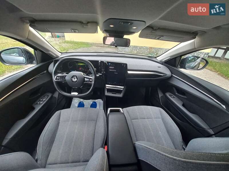 Внедорожник / Кроссовер Renault Megane E-Tech Electric 2022 в Калуше