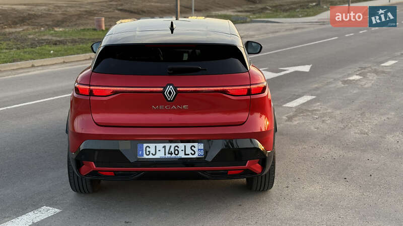 Внедорожник / Кроссовер Renault Megane E-Tech Electric 2022 в Ровно