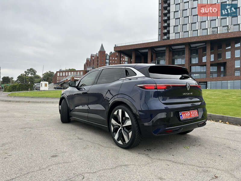 Внедорожник / Кроссовер Renault Megane E-Tech Electric 2022 в Днепре