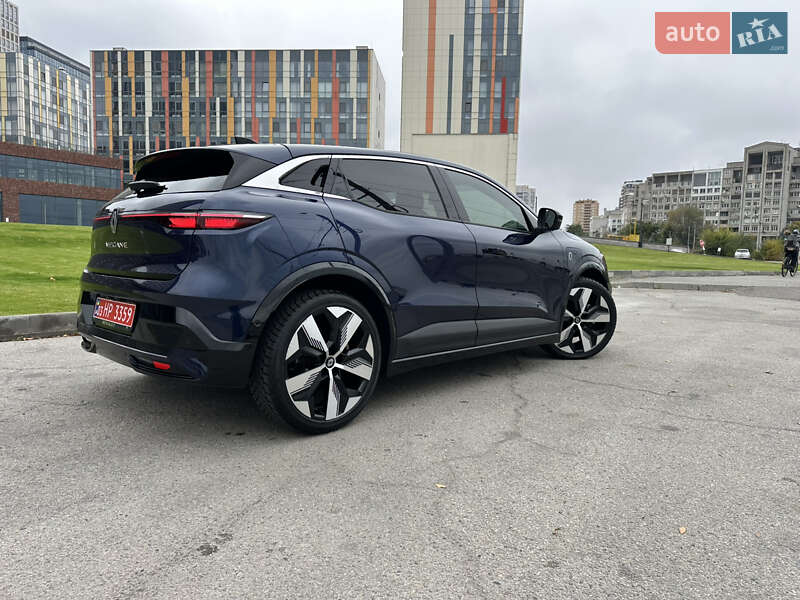 Внедорожник / Кроссовер Renault Megane E-Tech Electric 2022 в Днепре