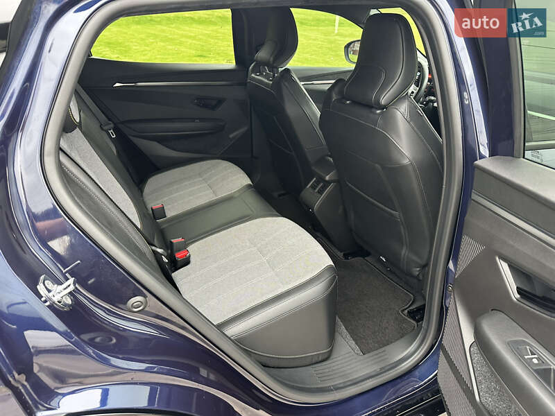 Внедорожник / Кроссовер Renault Megane E-Tech Electric 2022 в Днепре