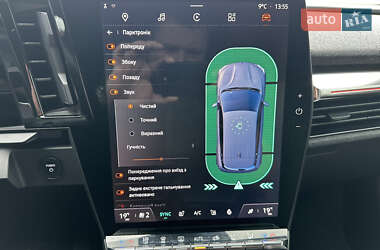 Позашляховик / Кросовер Renault Megane E-Tech Electric 2022 в 