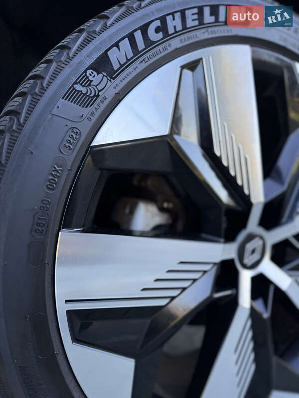 Позашляховик / Кросовер Renault Megane E-Tech Electric 2023 в Дубні фото 42 Позашляховик / Кросовер Renault Megane E-Tech Electric 2023 в Дубні